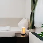 River Apartmanhaz * Jászberény