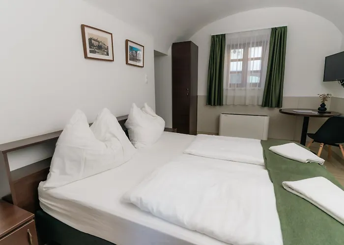 River Apartmanhaz 아파트 *