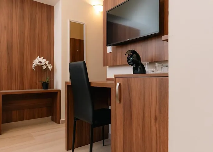 River Apartmanhaz 아파트 Jászberény